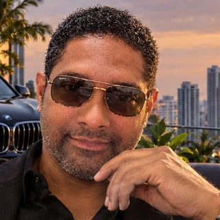 Luis De los Reyes (CLAY99)